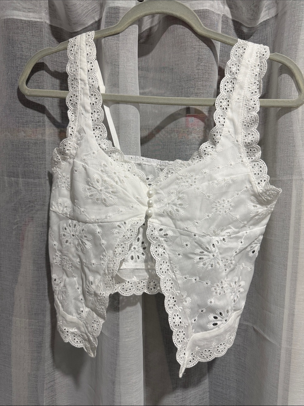 SHEIN White Lace Eyelet Cropped Tank Top